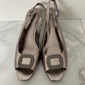 2/$75 💥- SHOES |  Women’s J. Renee shoes size 8